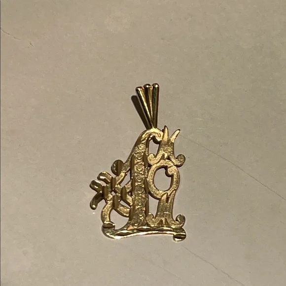 👩💐 ENGRAVED “#1 MOM” STAMPED AM 14 K GOLD MOTHER’S DAY PENDANT FOR NECKLACES - Picture 4 of 13